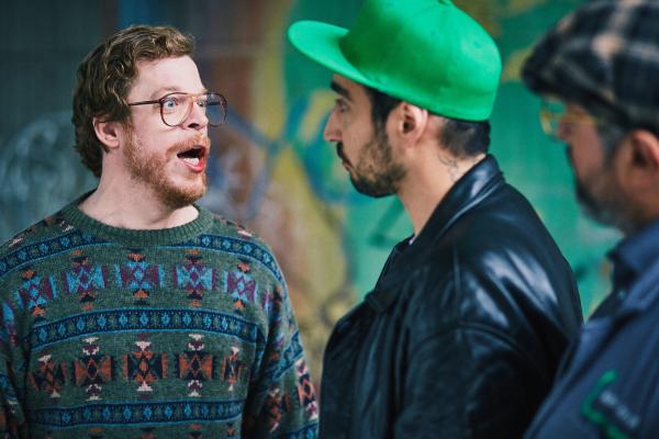 Bild 1 von 11: Hardy (Sascha Reimann, l.), Sol (Eko Fresh, M.) und Herr Bulut (Aykut Kayacik, r.).