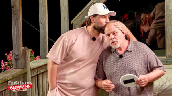 Bild 1 von 30: Maurice Dziwak (l.); Frank Dziwak (r.)