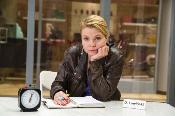 Bild 1 von 17: (5. Staffel) - Neue diffizile Fälle warten auf Danni Lowinski (Annette Frier) ...