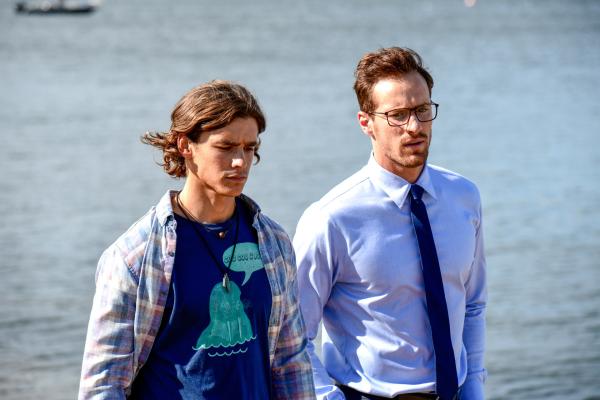 Bild 1 von 15: Bisher konnte sich Devon (Brenton Thwaites, l.) stets auf seinen großen Bruder Nick (Joel Jackson, r.) verlassen.