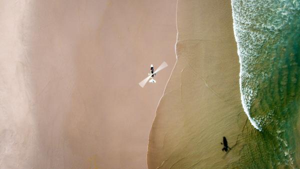Bild 1 von 9: Aus der Luft versuchen Naturschützer sich einen Überblick über den Zustand der Küste Südafrikas zu verschaffen.