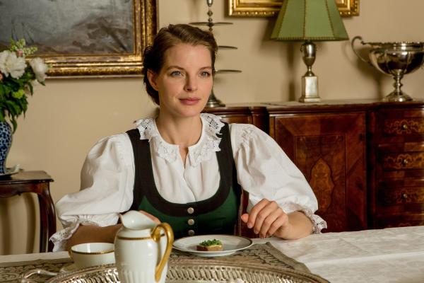 Bild 1 von 36: Im Bild: Yvonne Catterfeld (Maria Gustl von Trapp).