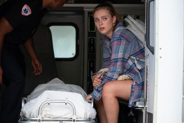 Bild 1 von 10: Carrie Dawson (Aviva Mongillo)