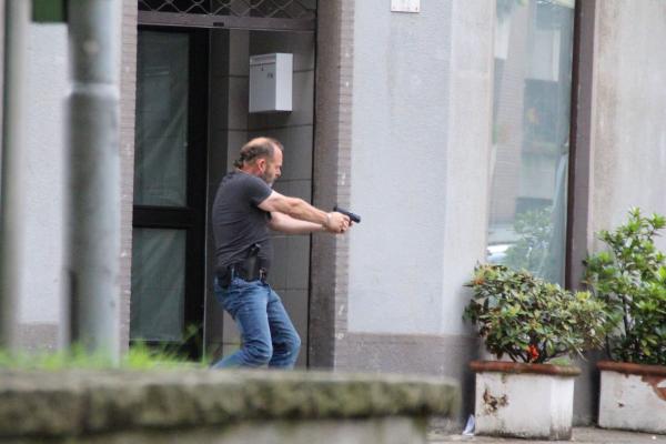 Bild 1 von 6: Die Ruhrpottwache: Ob spektakuläre Verfolgungsjagden, Explosionen, Helikoptereinsätze oder die schwierige Suche nach einem Beweisstück - die Ermittler der Hauptwache Duisburg Nord brauchen ihr ganzes Knowhow, um die Täter zu fassen ...