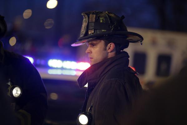 Bild 1 von 5: Jesse Spencer as Matthew Casey -- (Photo by: Elizabeth Morris/NBC)