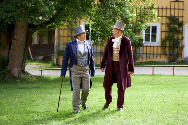 Bild 1 von 6: Die Brüder Wilhelm und Alexander von Humboldt, die zwei preußischen Universalgelehrten der Geistes- und Naturwissenschaft, reformierten das Verständnis von Bildung, Schule und Wissen und legten mit ihren Schriften den Grundstein für Erziehung und freie Wissenschaft. Ihr von Neugier und der Sicht aufs Ganze geprägter Forschungsansatz ist heute aktueller denn je und Vorbild für jeder Bildungsoffensive.
