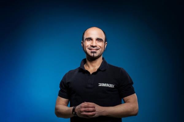 Bild 1 von 4: In der Welt des Wrestling Zuhause: Kommentar Walandie Tsanti ...