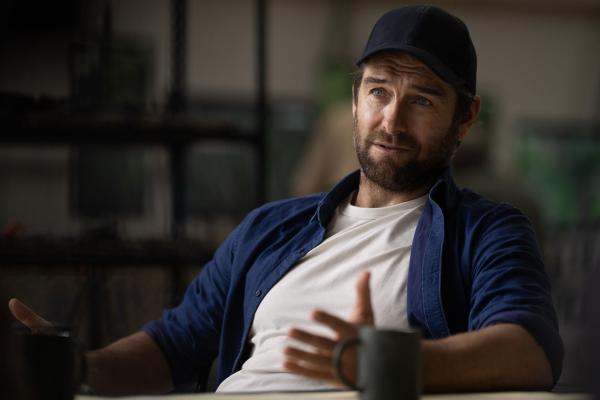 Bild 1 von 7: Eddie Parker (Antony Starr)