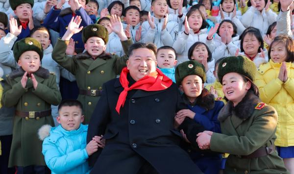 Bild 1 von 9: Die Familie Kim gibt sich volksnah.