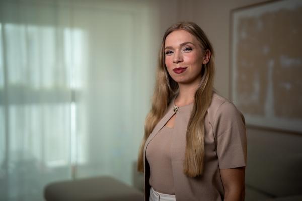 Bild 1 von 1: Julika (26) ist Karrierefrau und zweifache Mutter - und weiß genau, was sie von einem Mann erwartet.