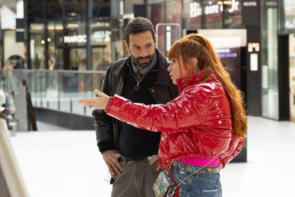 Bild 1 von 5: Adam Karadec (Mehdi Nebbou, l.); Morgane Alvaro (Audrey Fleurot, r.)