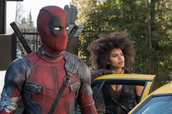 Bild 1 von 8: Deadpool (Ryan Reynolds, l.); Domino (Zazie Beetz, r.)