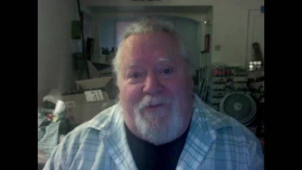 Bild 1 von 2: Von tausenden Augenzeugen war David Parker einer der wenigen, die das Raumschiff aus nächster Nähe erblicken konnten.