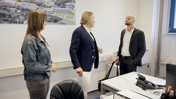 Bild 1 von 12: Ingo Lenßen (2.v.l.)