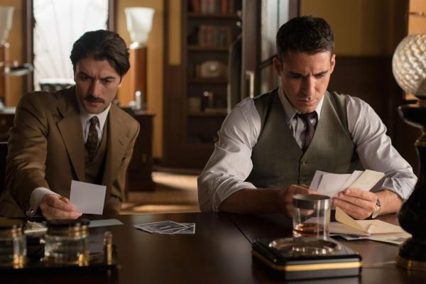Bild 1 von 10: Mateo Ruiz (Javier Rey, l.); Alberto Márquez (Miguel Ãngel Silvestre, r.)