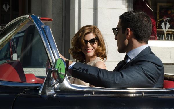 Bild 1 von 7: Cristina Otegui (Manuela Velasco, l.); Alberto Márquez (Miguel Ãngel Silvestre, r.)
