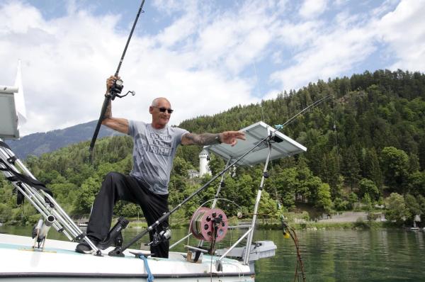 Bild 1 von 2: Fischer , Millstätter See.