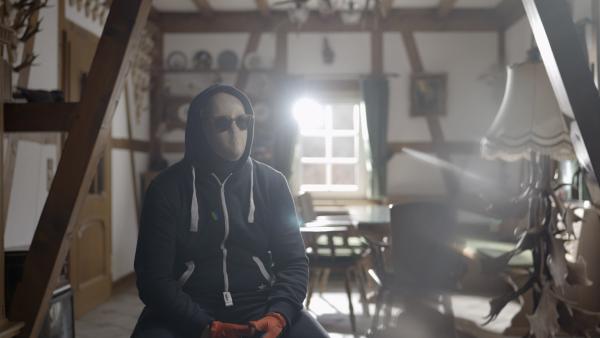 Bild 1 von 4: Dealer \