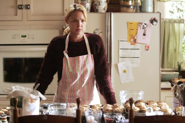 Bild 1 von 42: Izzie (Katherine Heigl) versucht ihren Schmerz durch Muffin-Backen zu unterdrücken ...