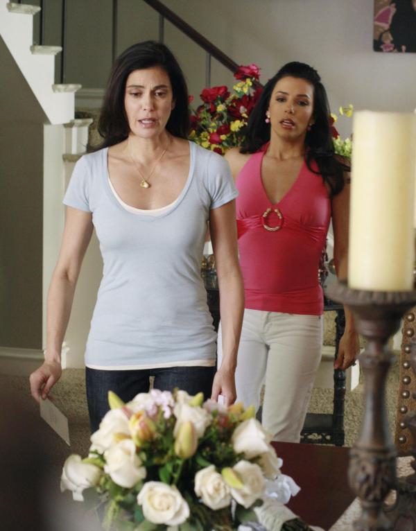 Bild 1 von 28: Zwischen Susan (Teri Hatcher, l.) und Gabrielle (Eva Longoria, r.) entbrennt ein erbitterter Streit ...