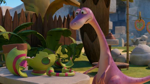 Bild 1 von 3: Jetzt sollte der Erfinder Minus Drei möglichst schnell einen Superkleber erfinden.© ZDF/2024 M.A.R.K.13/TRIKK17/Fabrique d'image - Honorarfreie Verwendung gemäß AGB im redaktionellen Zusammenhang mit genannter Sendung bei Nennung \