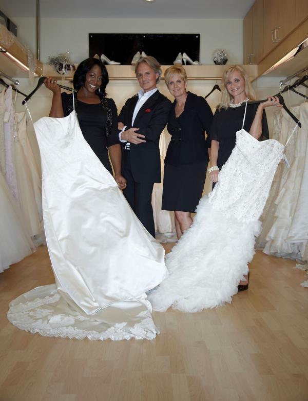 Bild 1 von 2: (v.l.n.r.) Flori Waters, Monte Durham, Lori Allen und Robin Gibbs in \