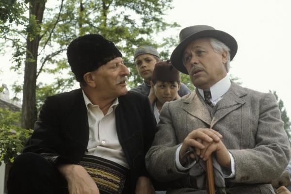 Bild 1 von 14: Im Bild: Walter Langer, Peter Weck.