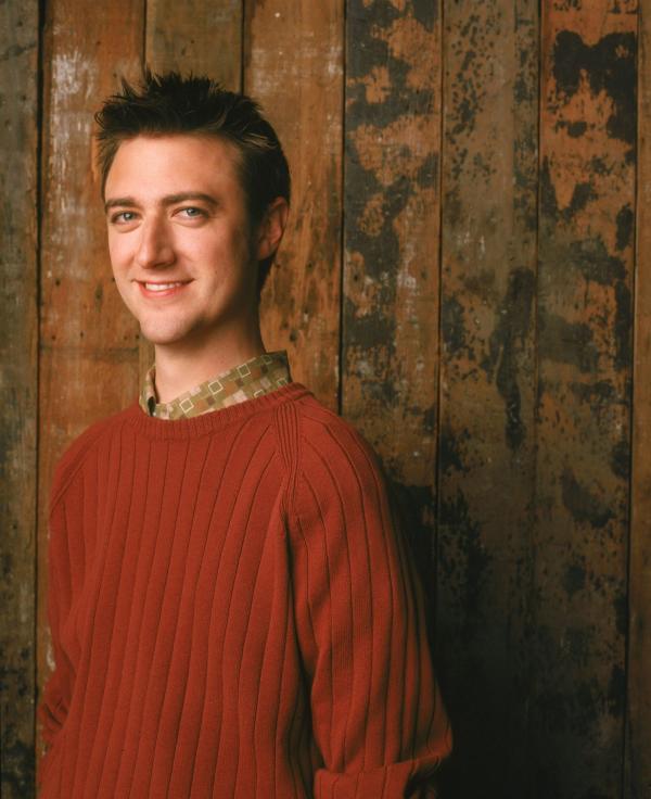 Bild 1 von 22: (3. Staffel) - Ist immer mit dabei, wenn in Stars Hollow etwas los ist: Kirk (Sean Gunn) ...