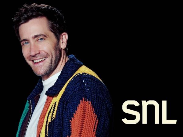 Bild 1 von 7: (49. Staffel) - Saturday Night Live - Jake Gyllenhaal