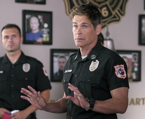 Bild 1 von 11: Owen Strand (Rob Lowe)