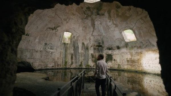 Bild 1 von 6: Seiner Zeit weit voraus: Der Kuppelbau des Merkurtempels in Baiae gilt als Prototyp für das Pantheon in Rom.