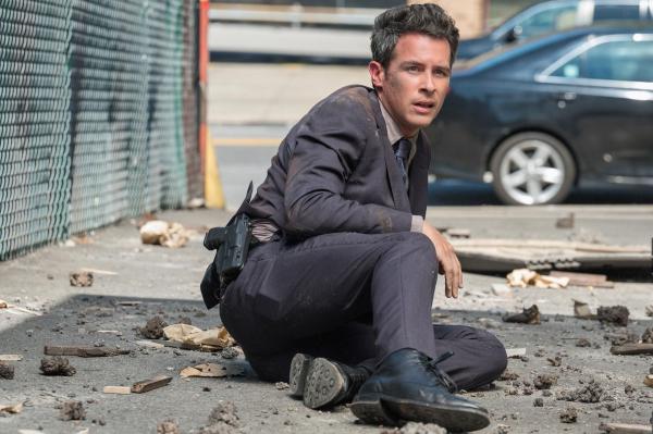 Bild 1 von 8: Special Agent Stuart Scola (John Boyd)