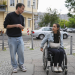 Jung, todkrank, aber lebendig