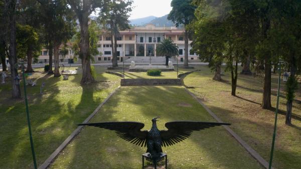 Bild 1 von 3: Walter und Ida Eichhorn machten das Hotel Edén im argentinischen La Falda zu einem Treffpunkt von Nazi-Ideologen und Sympathisanten.