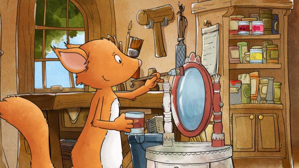 Bild 1 von 2: In Ednas Möbel-Schönmacherei bekommt auch Robins Kommode einen neuen Anstrich.