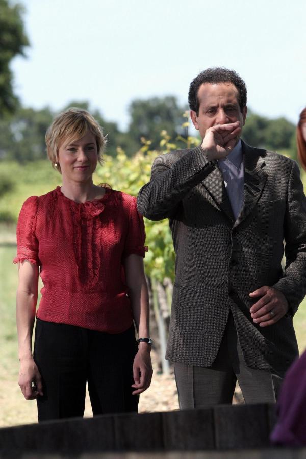 Bild 1 von 2: Im Bild: Traylor Howard (Natalie Teeger), Tony Shalhoub (Adrian Monk).