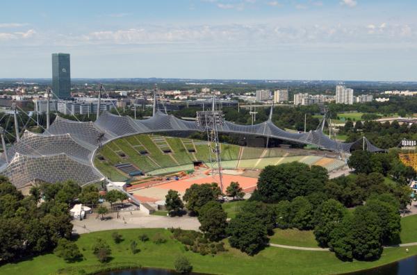 Bild 1 von 9: Drohnenaufnahme vom Olympiapark