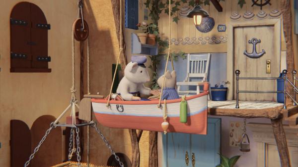 Bild 1 von 3: Sam (r.) fragt Opa Seemann (l.) besorgt, ob er glaubt, seine Freundin Julia könnte einen anderen besten Freund als ihn haben.