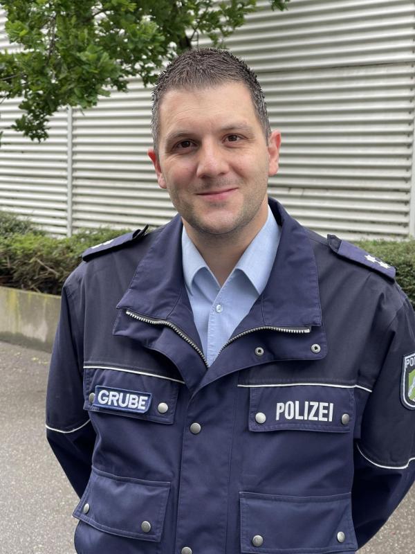 Bild 1 von 33: Tim
