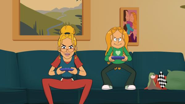 Bild 1 von 3: Marine und Tante Coco spielen ein Videospiel, bei dem es heiß her geht.