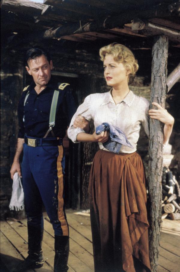 Bild 1 von 3: William Holden, Constance Towers