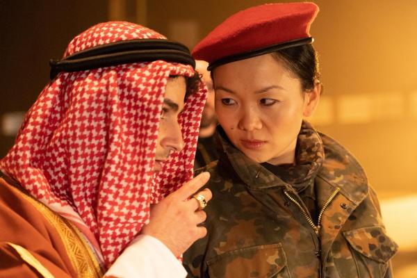 Bild 1 von 8: Im Bild: Rauand Taleb  (Enis), Yvonne Yung Hee Bormann  (Domino).