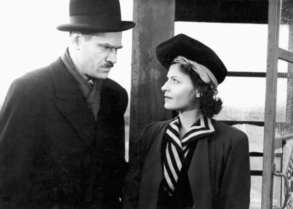 Bild 1 von 2: Alice Treff(r.)