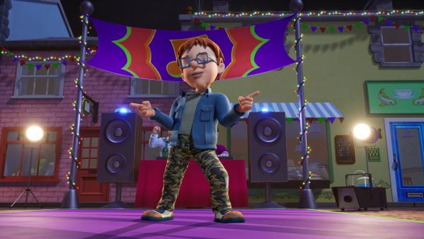 Bild 1 von 3: Norman führt seine spekta-cool-ären Tanzschritte vor.