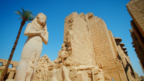 Bild 1 von 2: Fleißiger Bauherr - Ramses der II. errichtet während seiner 66-jährigen Regierungszeit mehr Monumente und Tempel als jeder andere Herrscher.