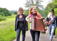 Kreuz und quer zu Fuß durch Hessen