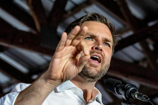 Bild 1 von 2: Im Bild: J.D. Vance hat es aus prekären Verhältnissen bis ins Zentrum der politischen Macht geschafft. Was zeichnet ihn aus? Welche politischen Ziele verfolgt der 50. US-Vizepräsident? Und was bedeutet das für die freie westliche Welt?