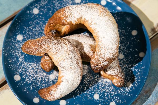 Bild 1 von 12: Im Bild: Schokocroissant.