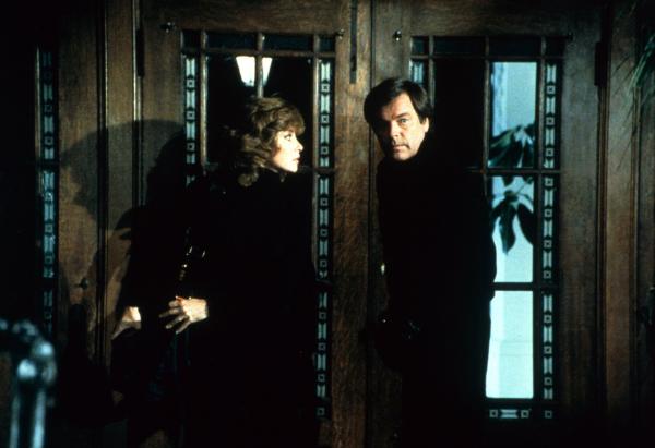 Bild 1 von 11: Jennifer Hart (Stefanie Powers, l.); Jonathan Hart (Robert Wagner, r.)