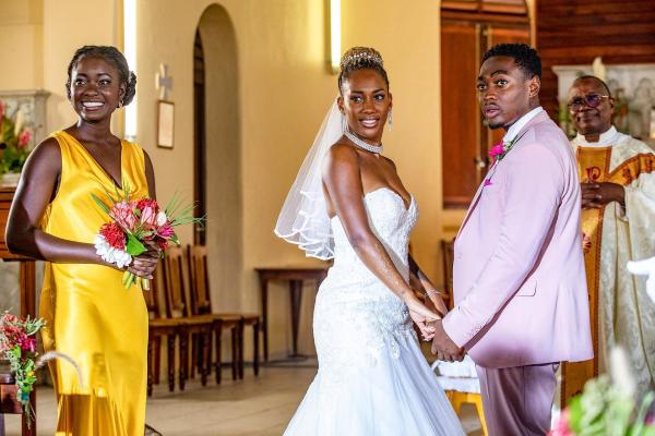 Bild 1 von 18: Im Bild (v.li.): Shantol Jackson (DS Naomi Thomas), Gina Ré (Monique Hays), Gamba Cole (Ty Edgars).